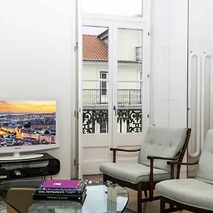 https://italian-design-apartment-in-prncipe-real.hotels-lisbon-portugal.com