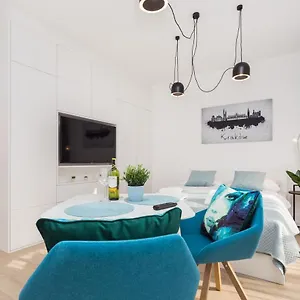https://city-of-the-kings-smile-apartment.krakowhotelspoland.com